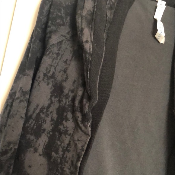 Lululemon Jacket - Picture 2 of 6